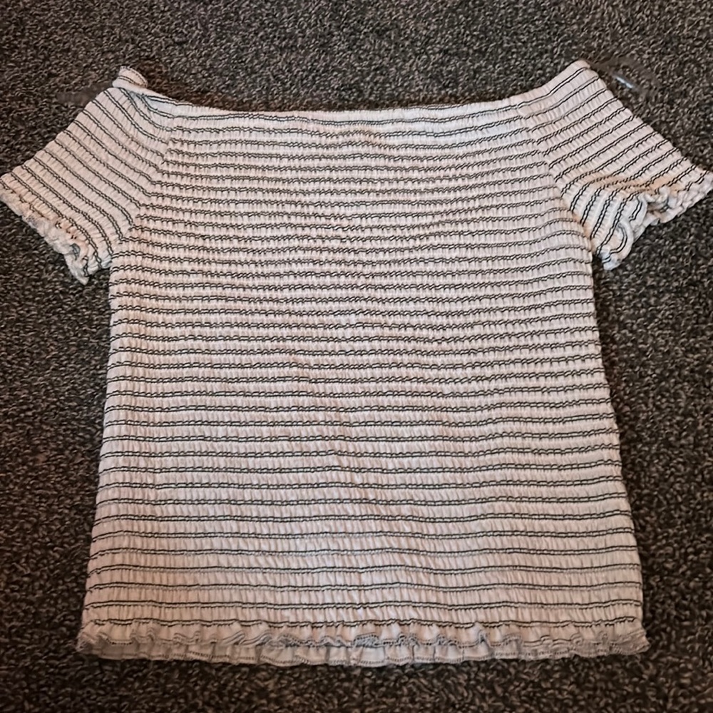 Art Class off-shoulder shirt